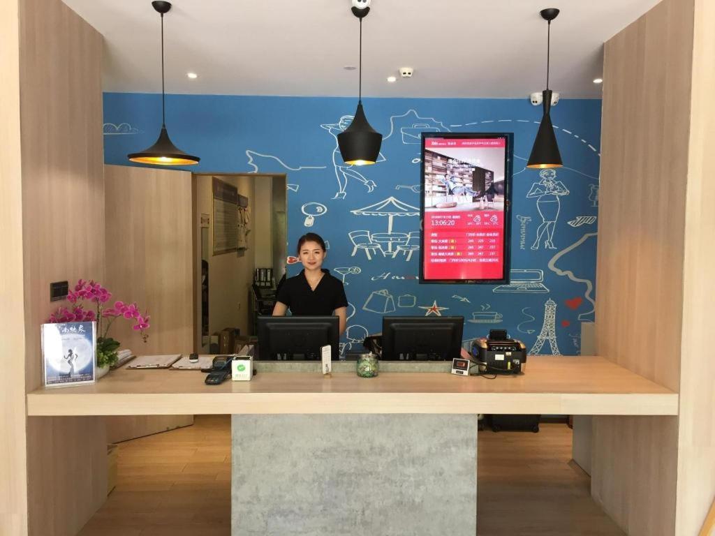 Hotel Ibis Kunming Beijing Rd Exterior foto