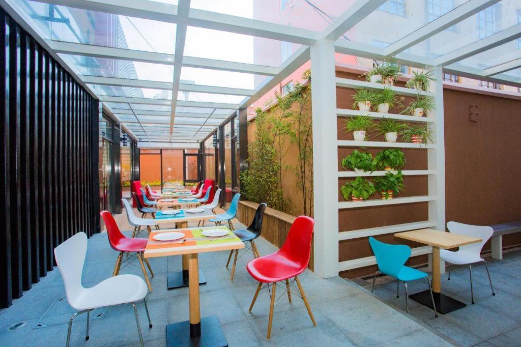 Hotel Ibis Kunming Beijing Rd Exterior foto