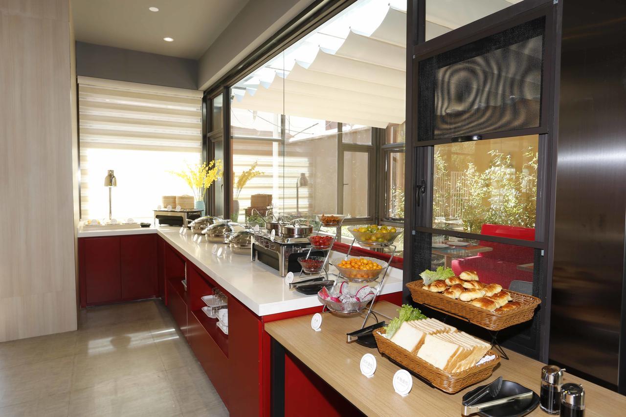 Hotel Ibis Kunming Beijing Rd Exterior foto